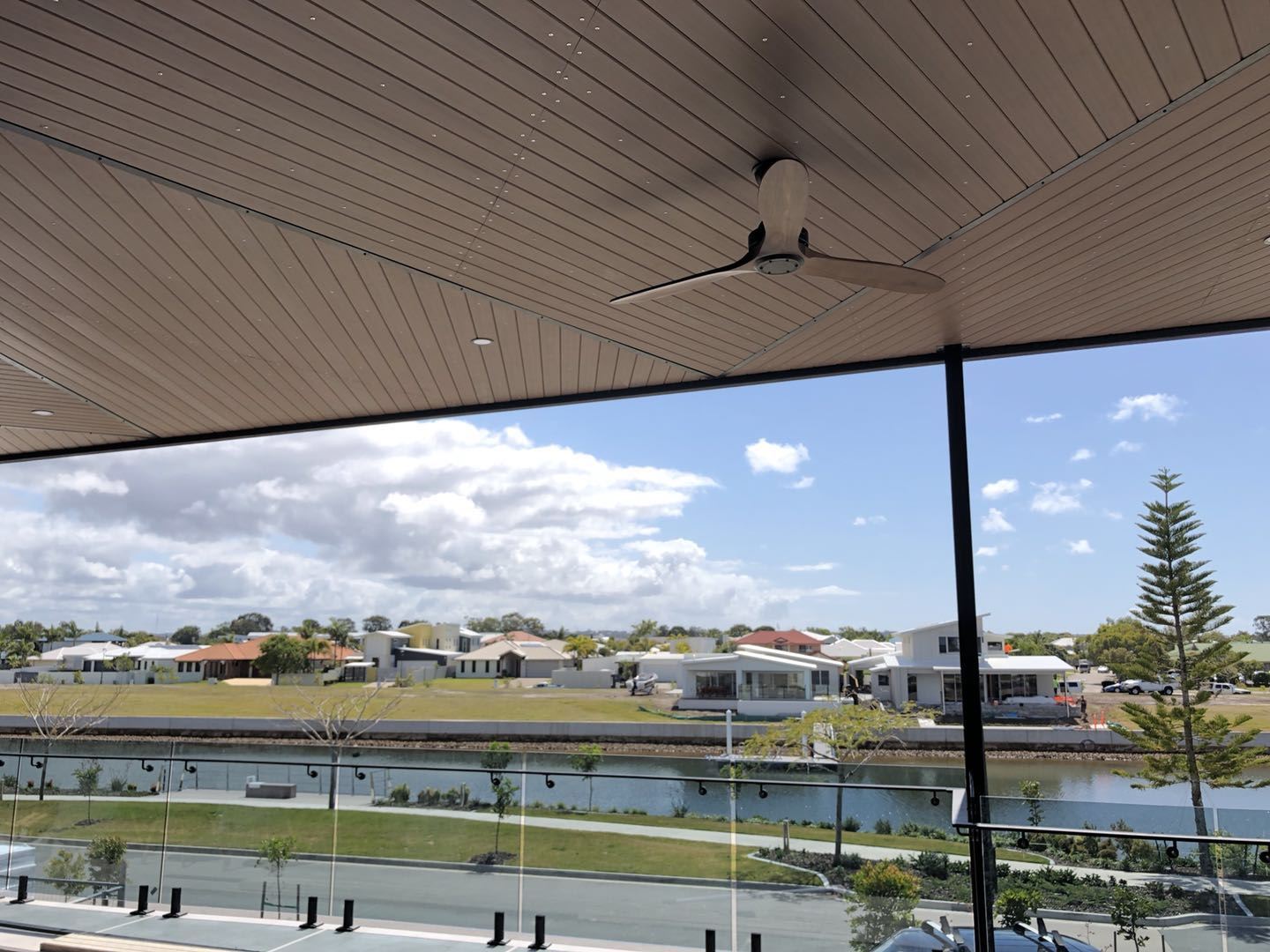 Isoko rya WPC- 广州圆航 - 第 3 组 - 张丽霞